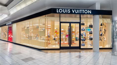 louis vuitton store near me|louis vuitton 鞋子.